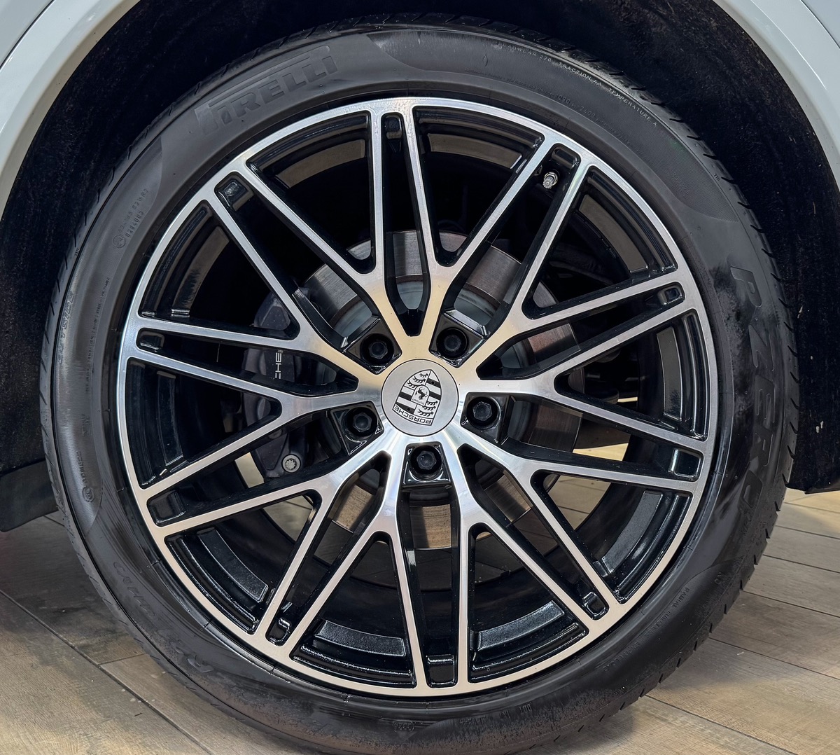 Porsche Cayenne Coupé 3.0 E-HYBRID 462 / CHRONO / SIEGES CHAUFFANTS