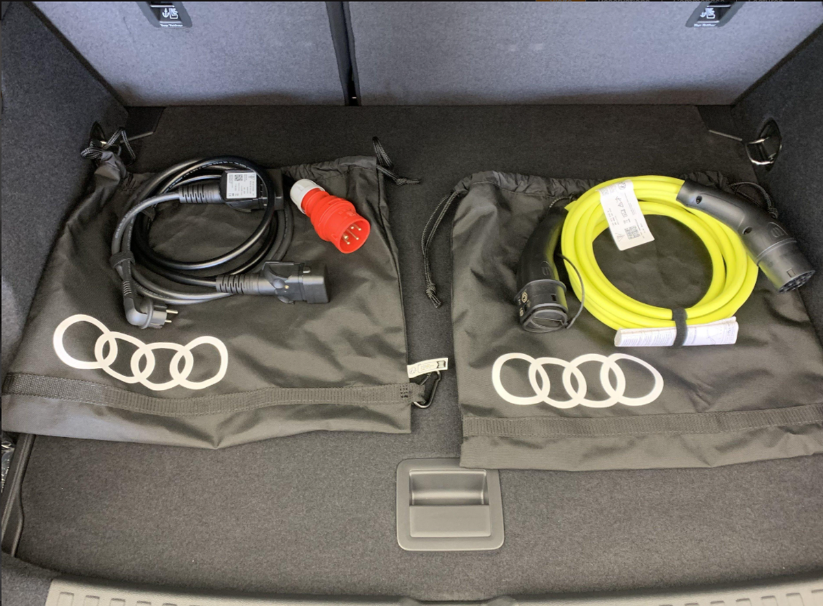 Audi A3 Sportback NOUVELLE 45 TFSI E HYBRIDE RECHARGEABLE | 272 | S TRONIC 6 | S LINE
