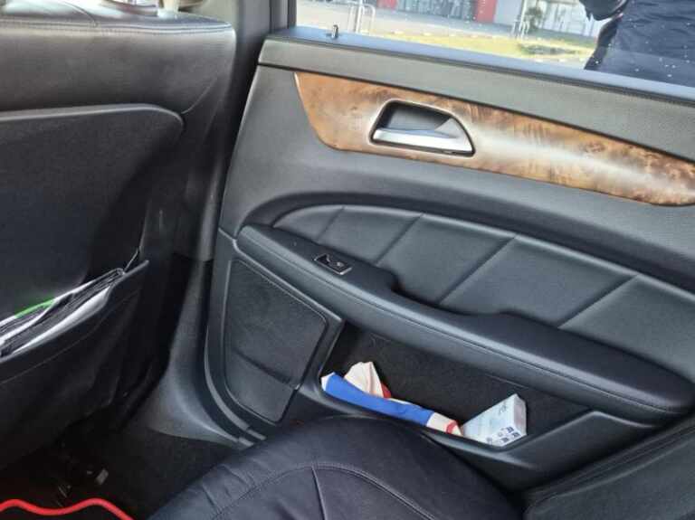 MERCEDES CLS 265 ch | Intérieur cuir