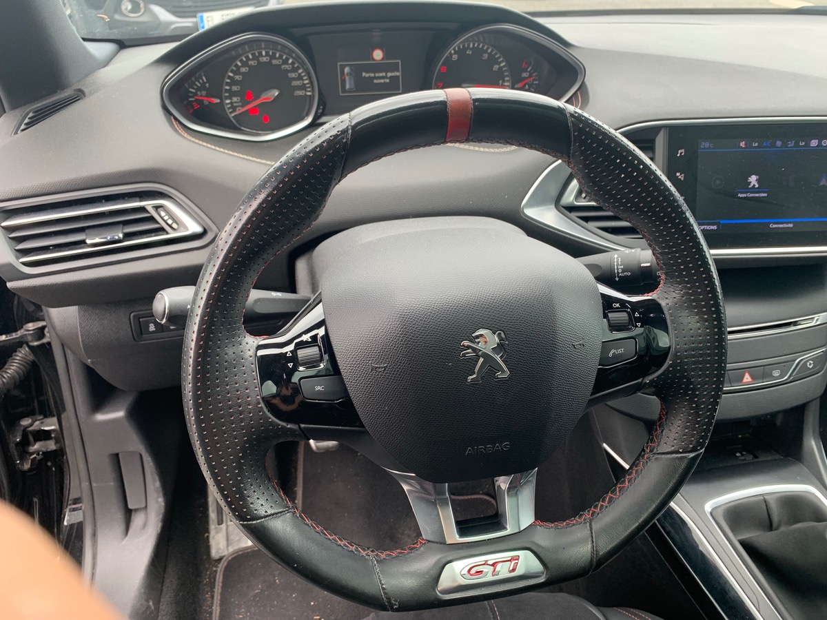 Peugeot 308 263 ch | GTI | Mirror Screen | Régulateur vitesse | Radar stationnement avant, arriére