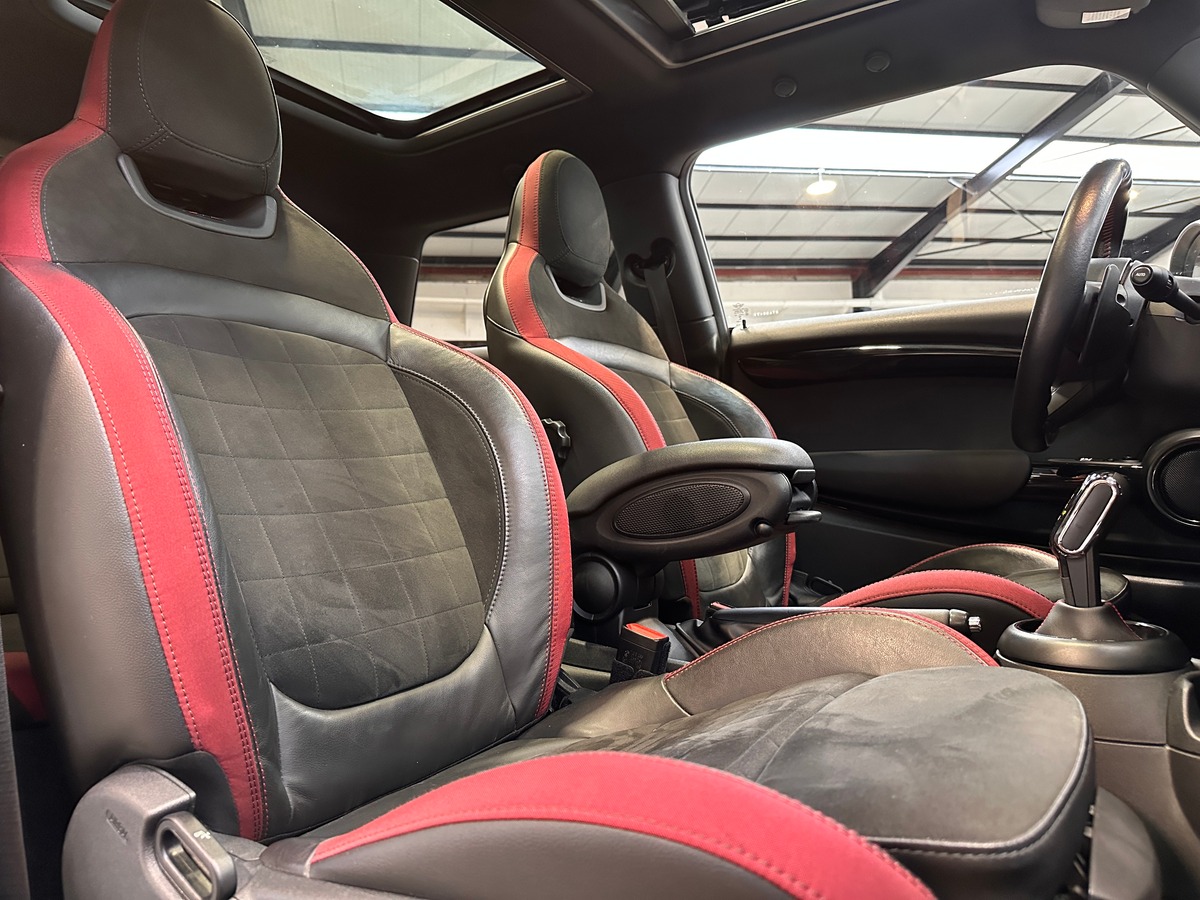 Mini Mini III John Cooper Works JCW 231 ch (F56) 3 Portes
