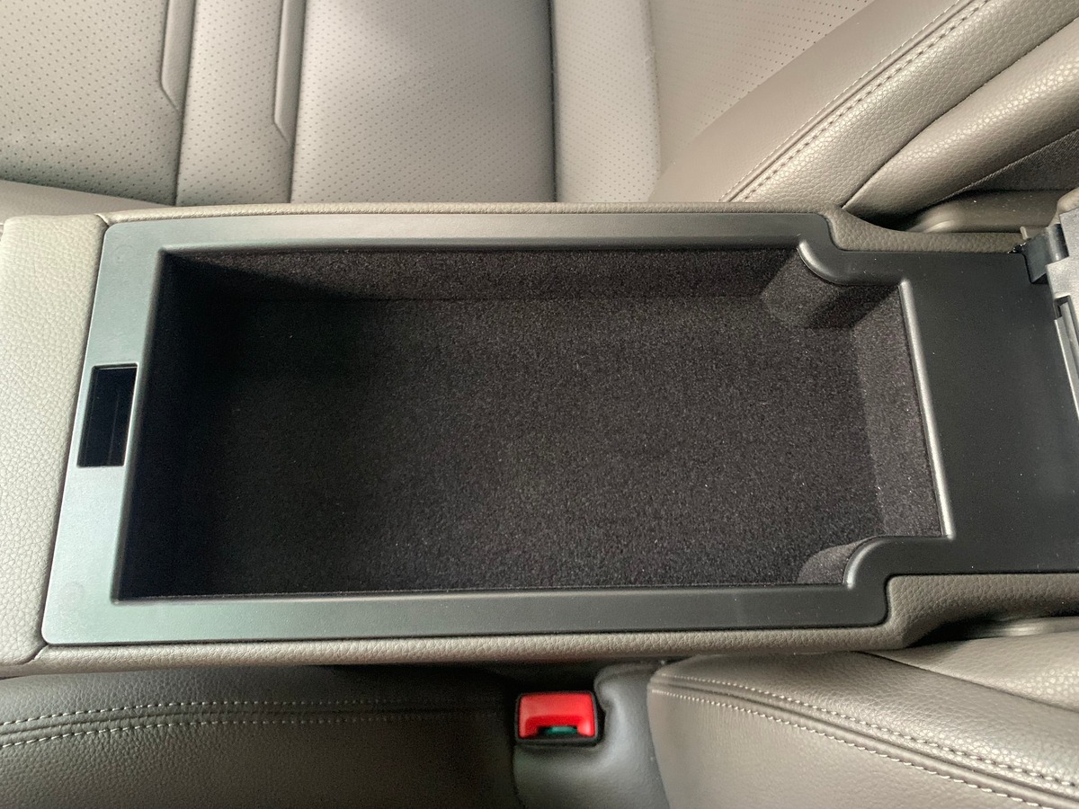 Porsche Panamera 465 ch | Platinium Edition | 4 E- Hybrid | TVA Récupérable | Jantes Sport Exclusive