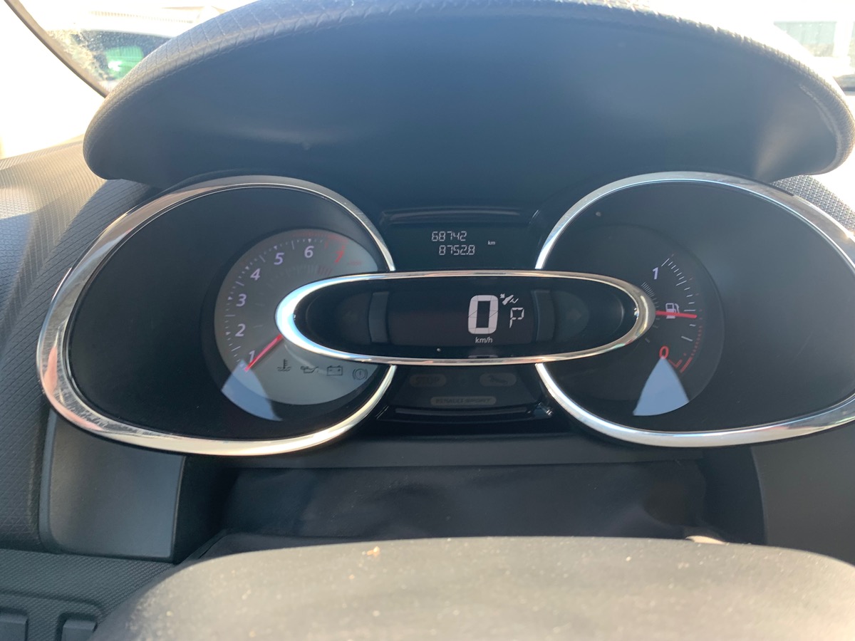 RENAULT Clio IV 200 ch | RS | Jaune Sirius | Révision complète en 03/2025 | Palettes au volant