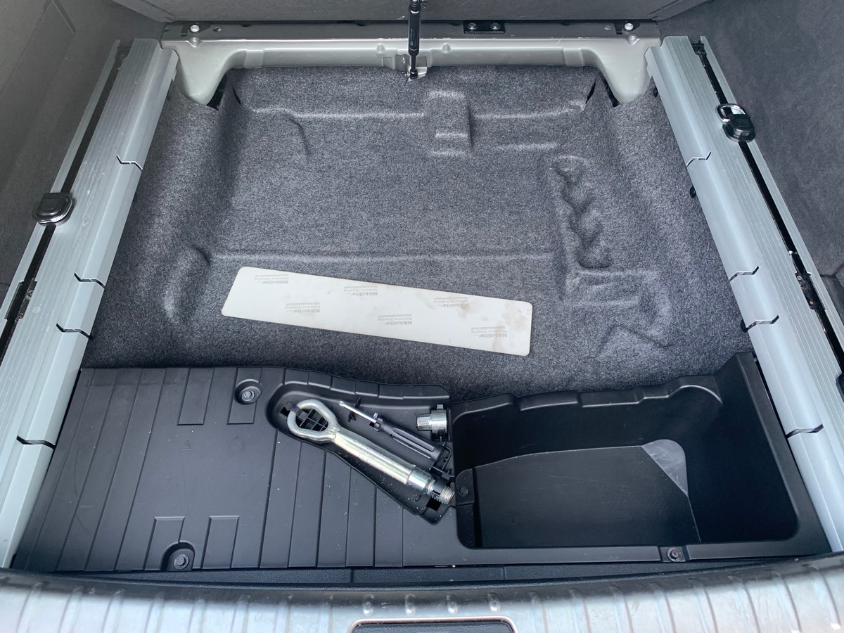 Bmw X6 380 | M | Toit ouvrant | Harman Kardon | Régulateur vitesse adaptatif | Attelage électrique