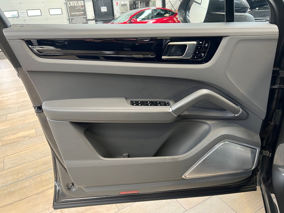 Porsche Cayenne Coupé E-Hybrid 3.0 V6 462 TIPTRONIC CP ORLEANS 68000KM ll