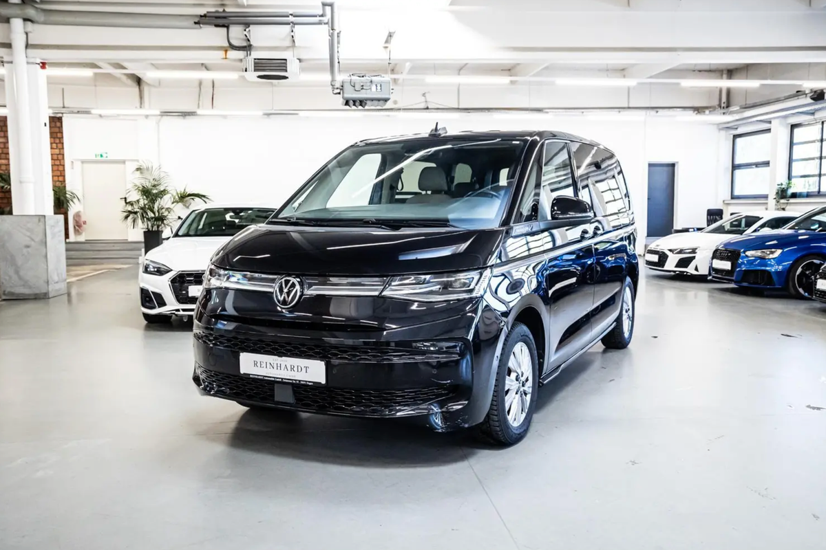 Volkswagen Multivan VII 1.4 eHybrid 218ch Style Court DSG6