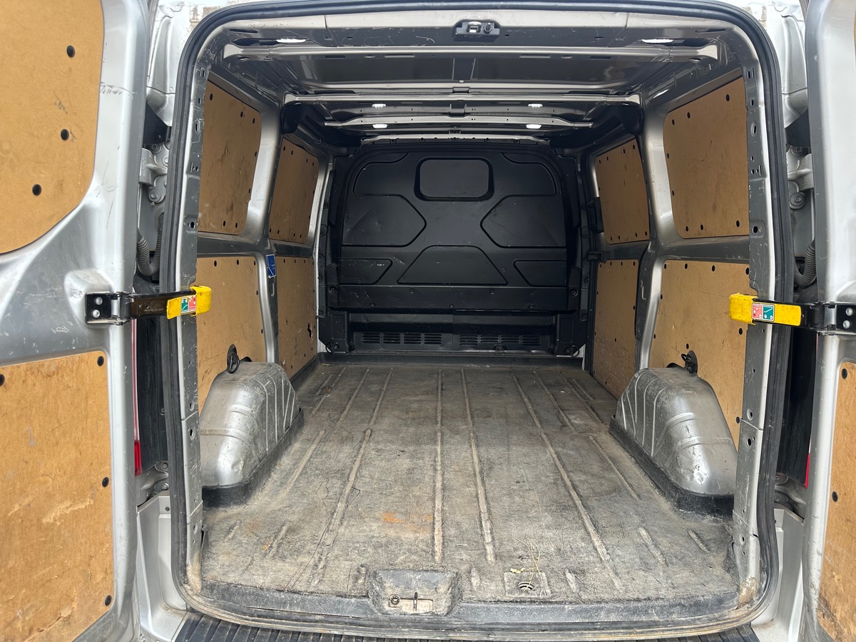 Ford T.CUSTOM transit limited 2.0 130cv 1ère main TVA RECUPERBALES