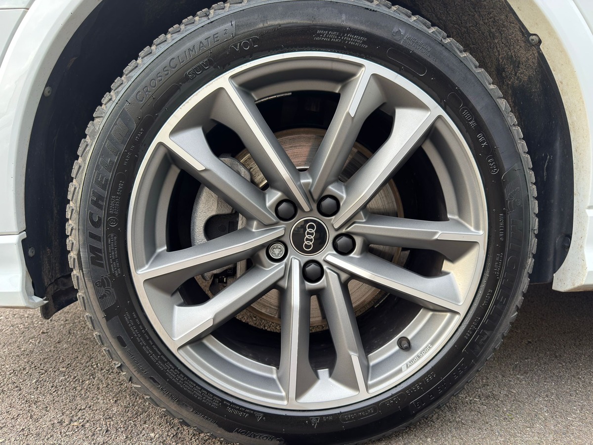 Audi Q3 II 45 TFSIE 245 S Line S Tronic BVA