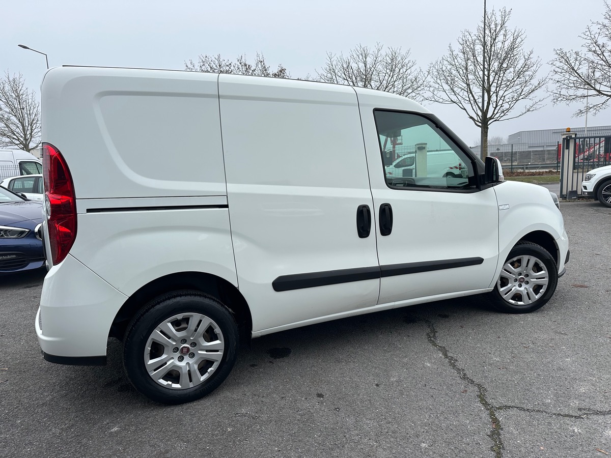 Fiat Doblo 1.3 MJT 95CH LOUNGE PRO 3 PLACES / PRIX HT