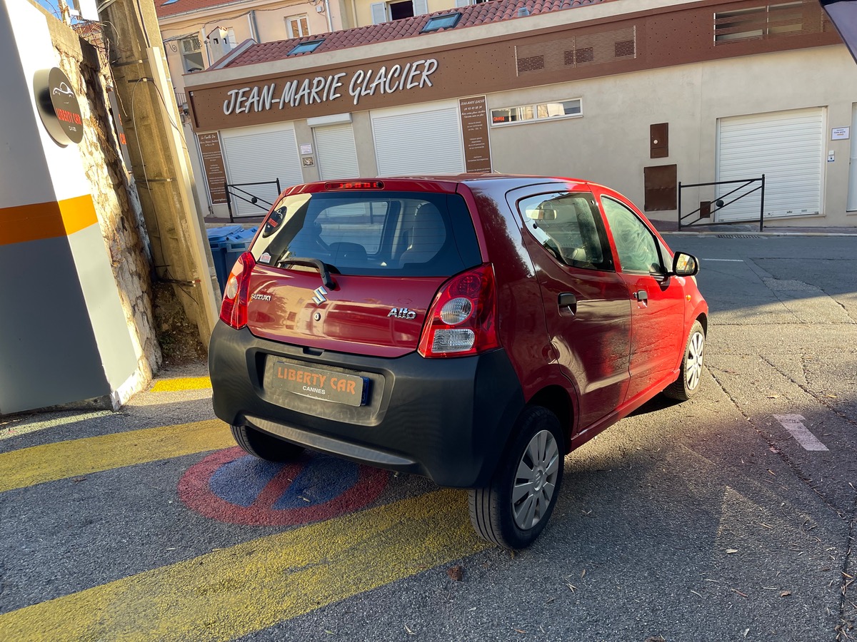 Suzuki Alto 1.0 i 68 CV / Boite Auto / 5 Portes / Clim