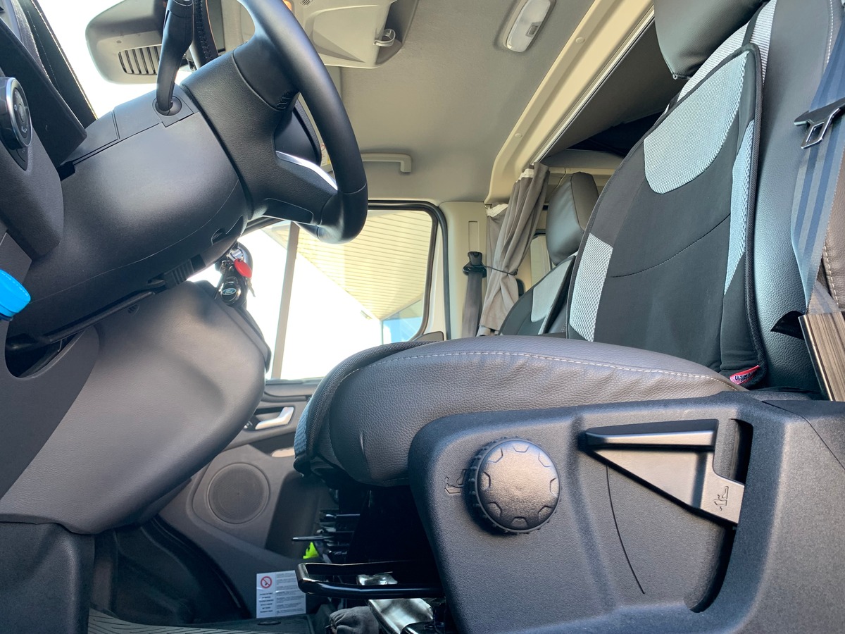 Ford CAMPEREVE 130 chevaux | Premiére MAIN | Cap Land | Caméra de recul | Apple car play