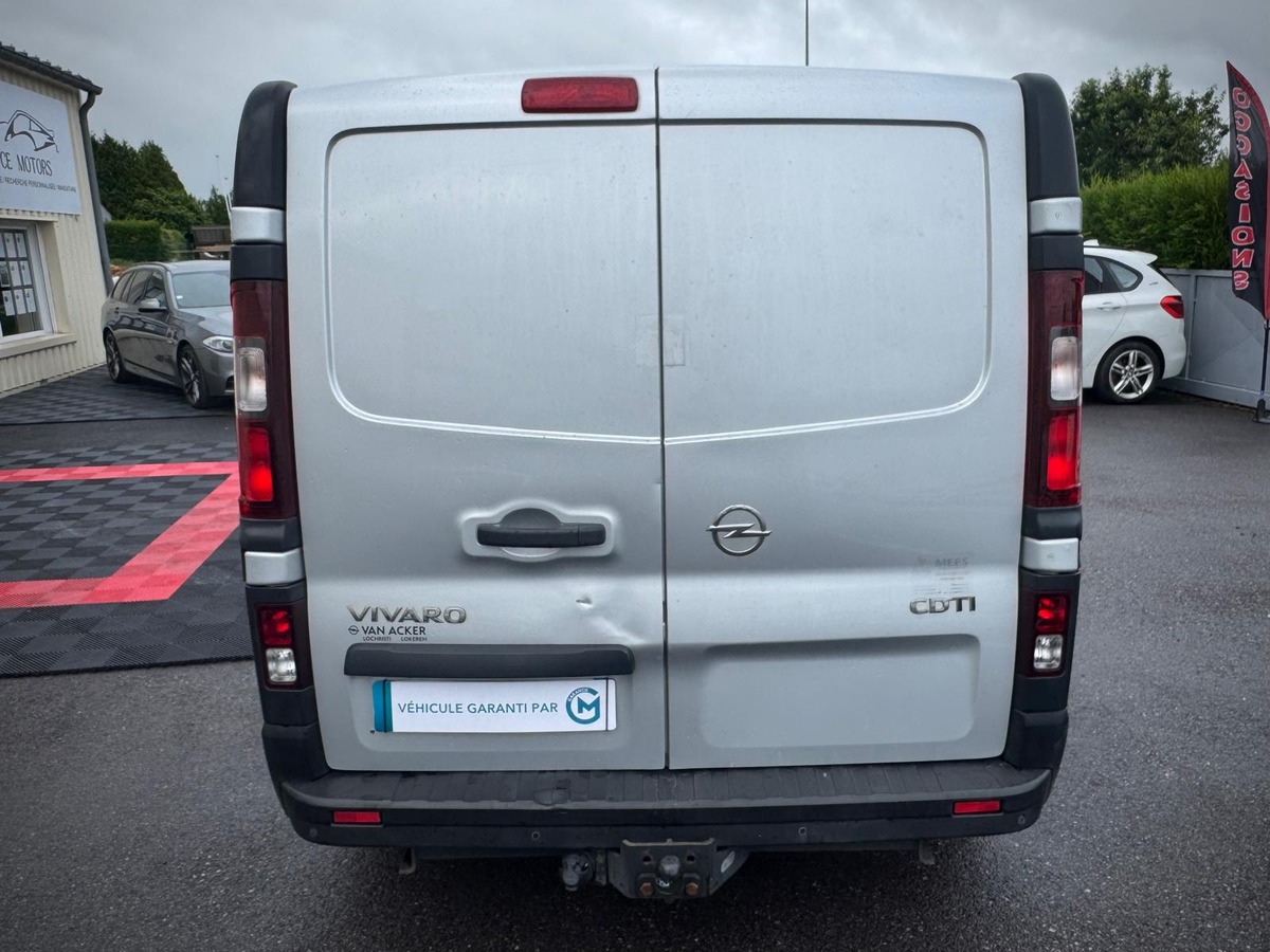 Opel Vivaro 1.6 CDTI 116 L2 H1 Attelage
