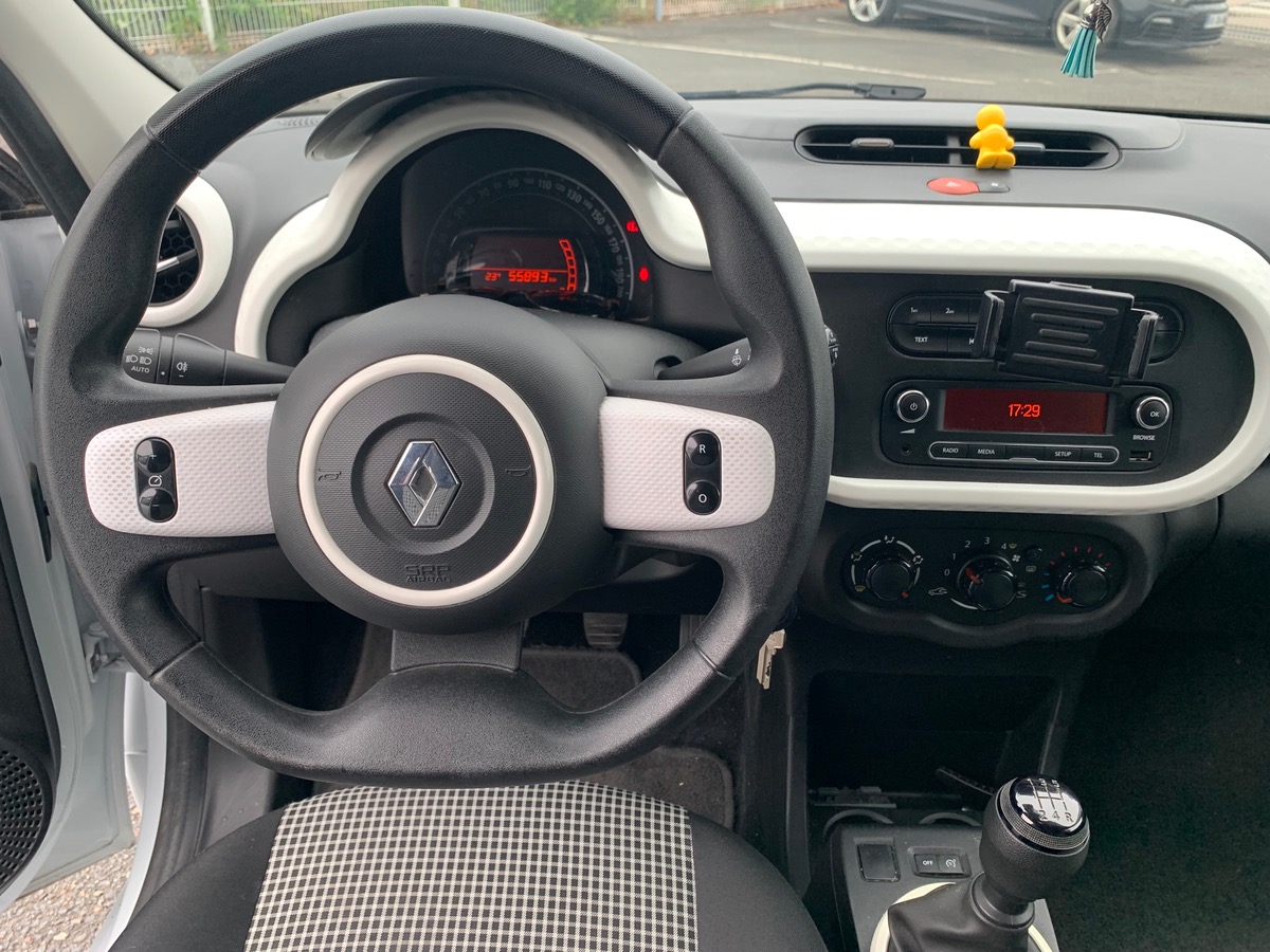 RENAULT Twingo LIFE | Radio Connect R&Go + support téléphone | Limiteur de vitesse.