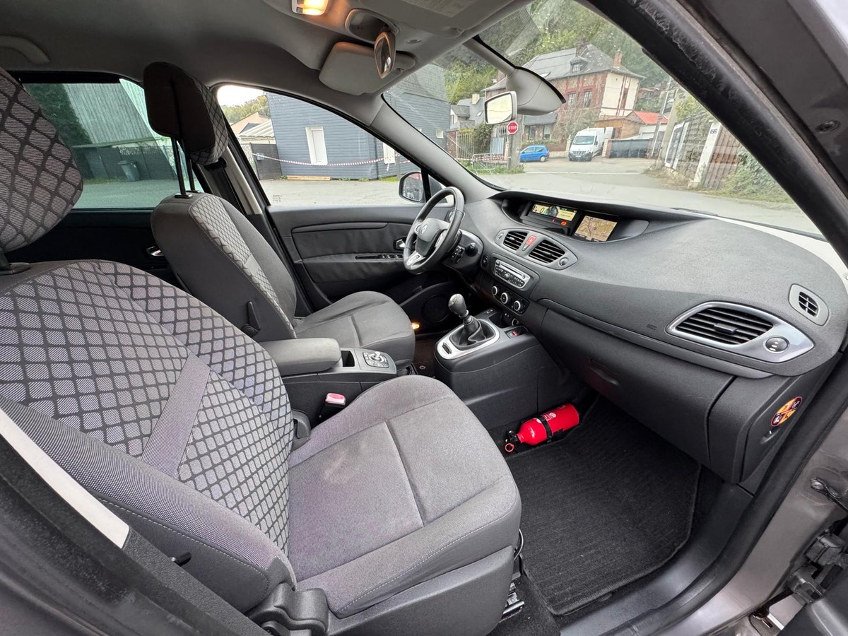 RENAULT Scenic III 1.5 dCi 110 15th - GPS - Distribution neuve - Garantie