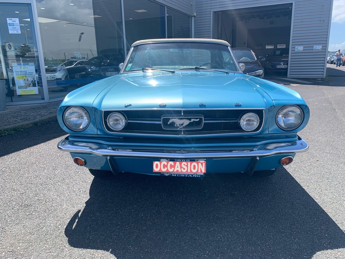 Ford Mustang V8 | Convertible | Cabriolet | Boîte de vitesse manuelle