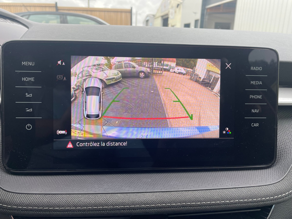 Skoda Fabia 1.0 TSi 110 cv Boîte auto RIEN A PREVOIR - TOIT PANORAMIQUE - CARPLAY - CAMERA DE RECUL