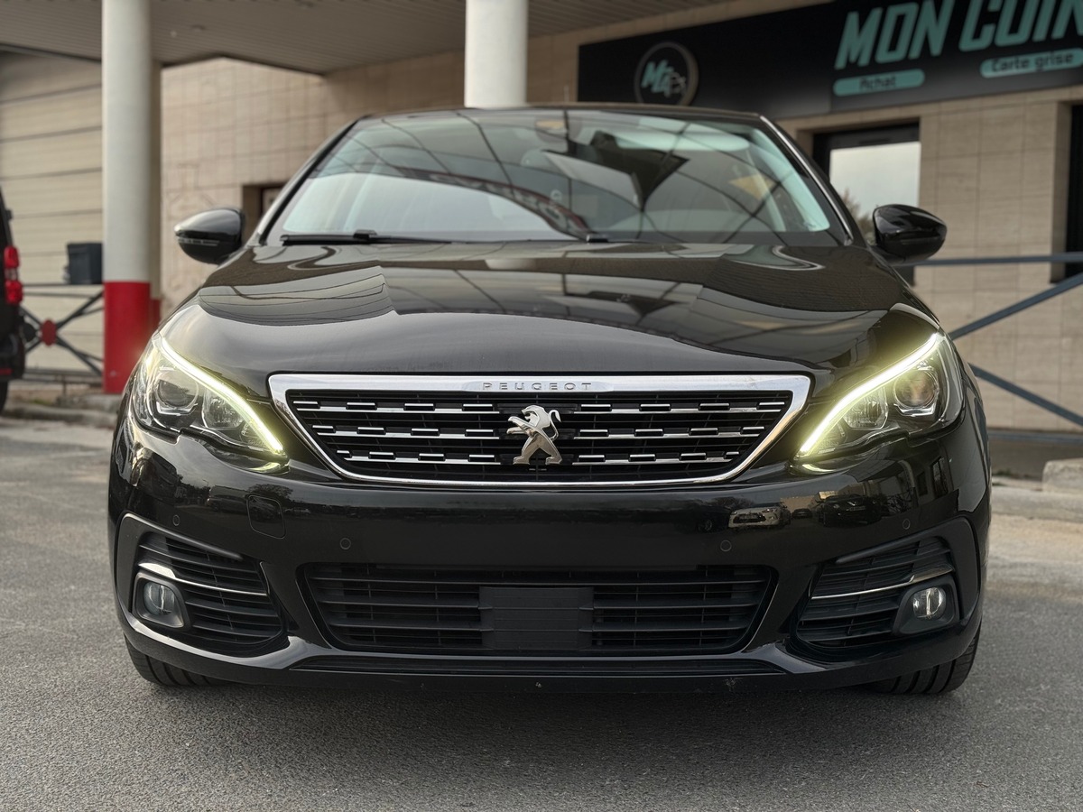 Peugeot 308 Phase 2 130 ch EAT8 Allure Pack - Distribution faite - Full options