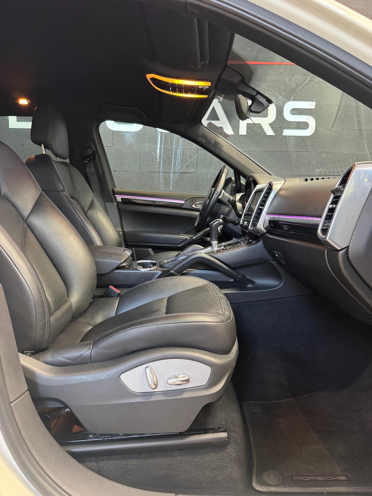 Porsche Cayenne 3.0 V6 Diesel 240ch Tiptronic S 8