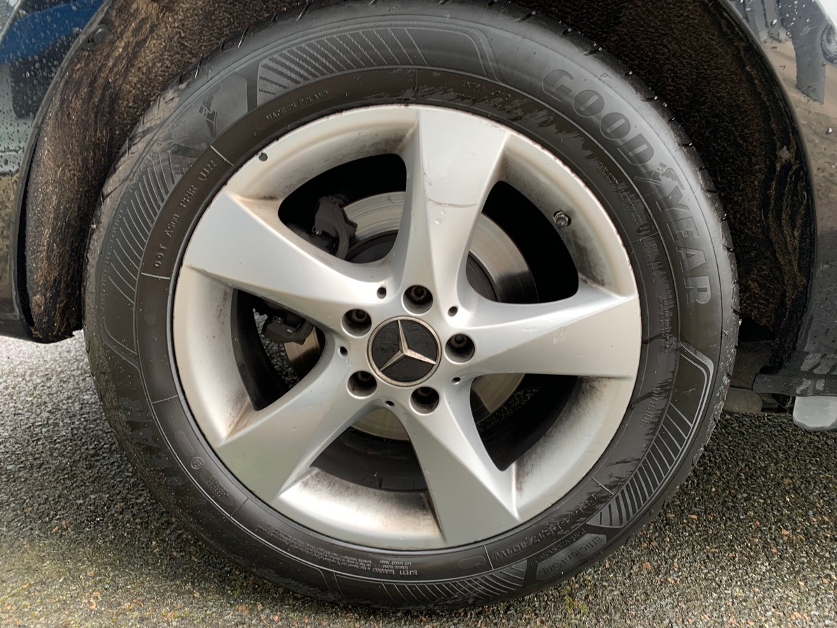 Mercedes-Benz Classe V 190 ch | Attelage | Caméra de recul | Avertisseur angles morts | 6 Places