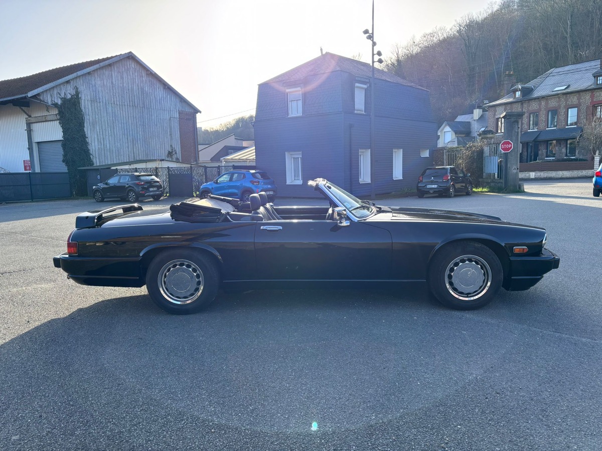 Jaguar XJS Cabriolet V12 289cv boite automatique
