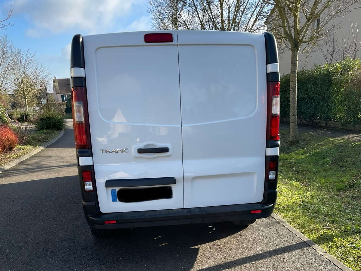 RENAULT Trafic 2.0 dci L1H1 120cv