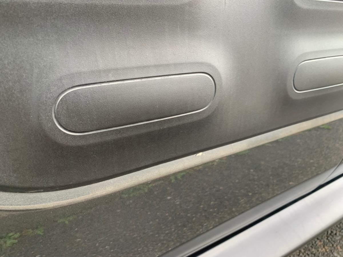 Citroën C4 Cactus 82 ch | Vti | Jantes alliage 16" SQUARE grises | Pack NAVIGATION | Radar de recul