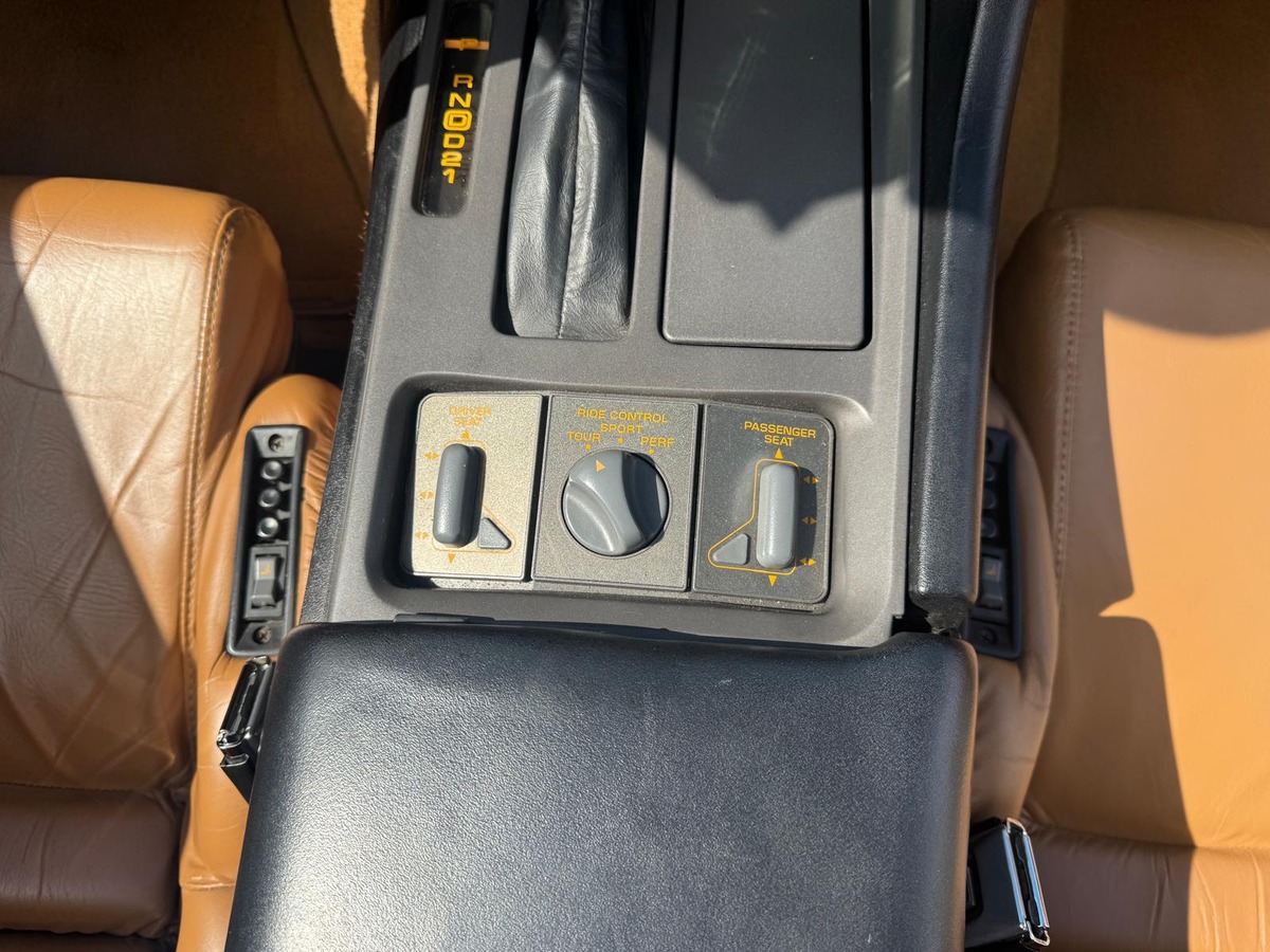 Chevrolet Corvette C4 5.7 Cabriolet boite automatique