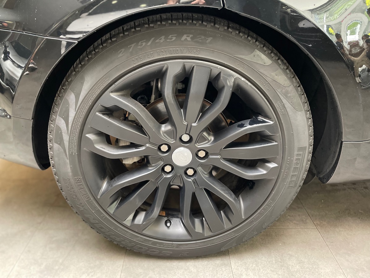 Land-Rover Range Rover Sport 3.0 SDV6 306ch HSE Dynamic