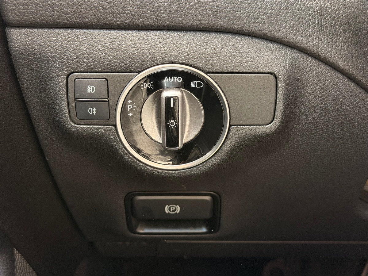 Mercedes-Benz GLA (X156) Phase 2 200 2.1 d 16V 7G-DCT 136 cv Boîte auto