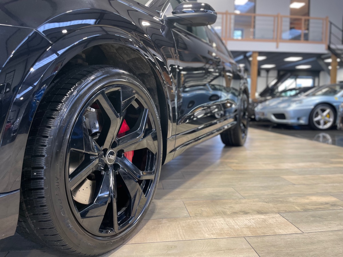 Audi RS Q8 4.0 TFSI 600 Quattro Tiptronic 8 FULL OPTIONS jj