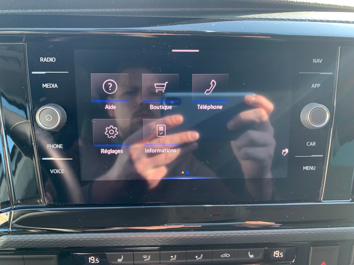 Volkswagen California 150 chevaux | Océan | Caméra de recul | Attelage amovible | Apple car play