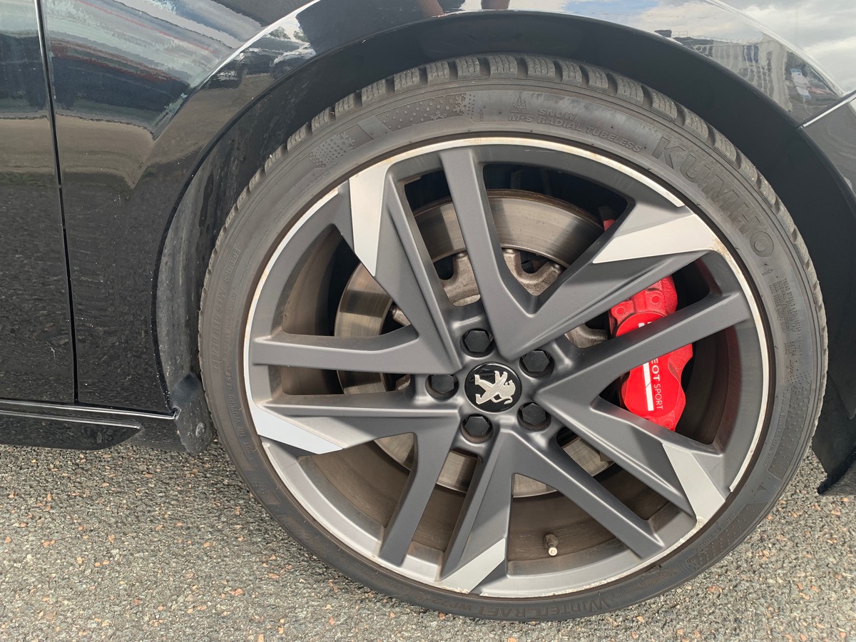 Peugeot 308 263 ch | GTI | Mirror Screen | Régulateur vitesse | Radar stationnement avant, arriére