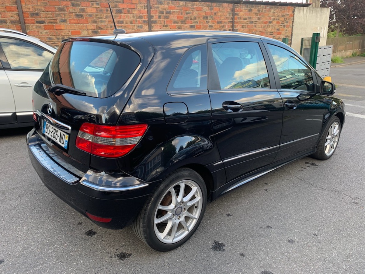 Mercedes-Benz Classe B 180 CDI SPORT 1er main 4XCBL