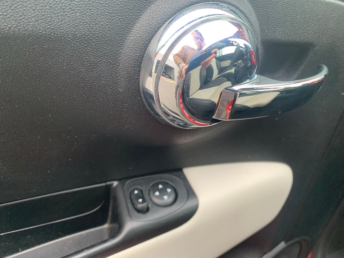 Fiat 500 70 ch | Hybrid | Toit vitré | Régulateur de vitesse | Climatisation