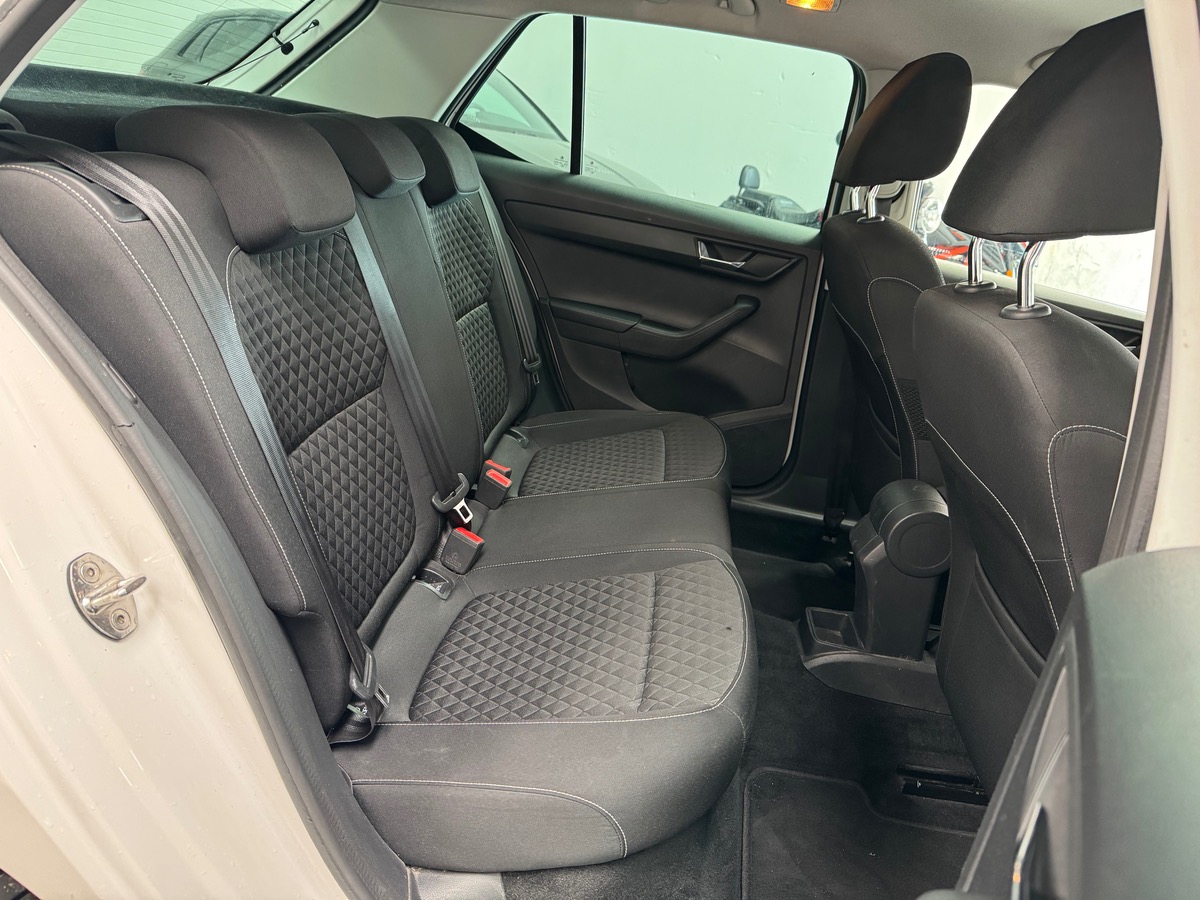 Skoda Fabia 1.0 MPI 60ch Drive Greentec / CarPlay