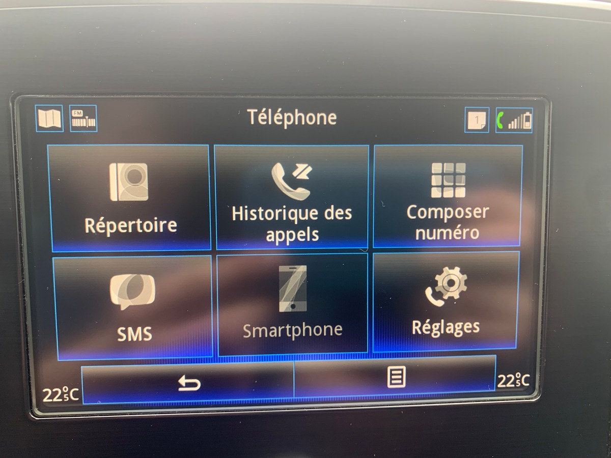RENAULT Megane IV 100 chevaux | Limited | Caméra de recul | Régulateur de vitesse | GPS | Bluetooth