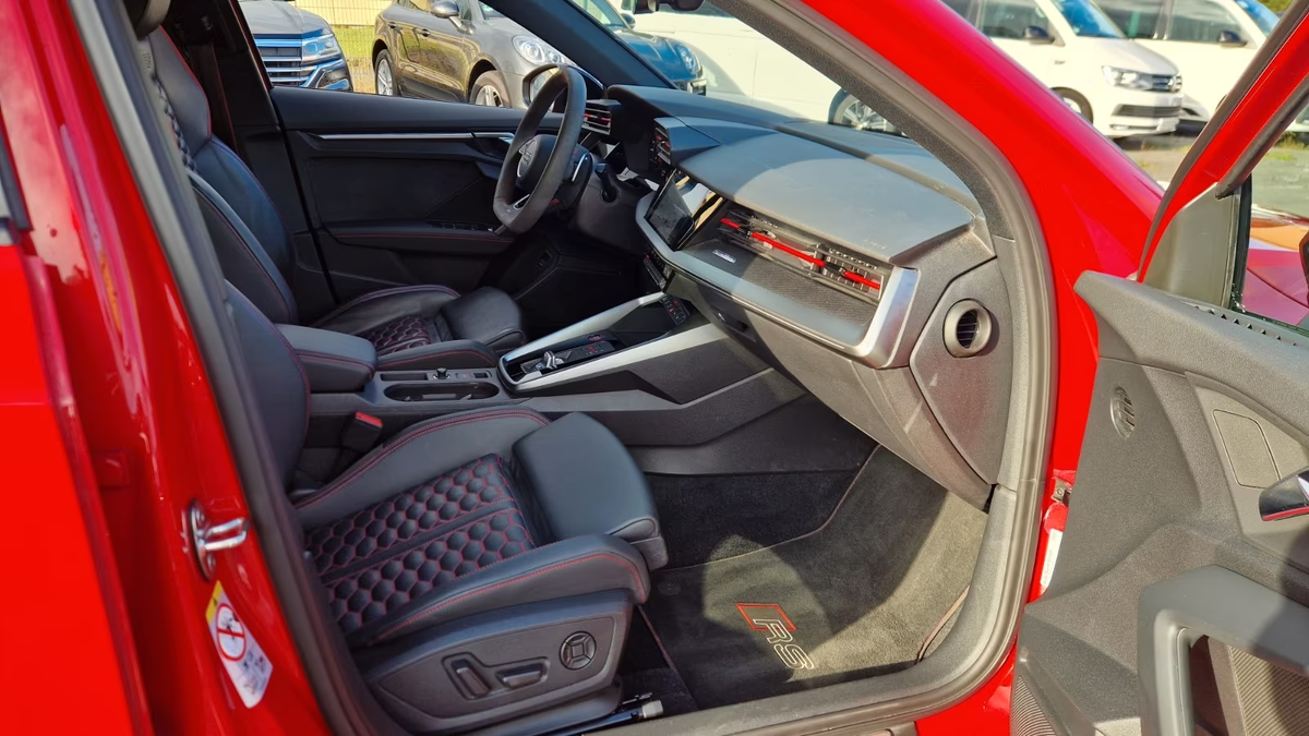Audi RS3 Sportback 2.5 TFSI 400ch quattro S tronic 7