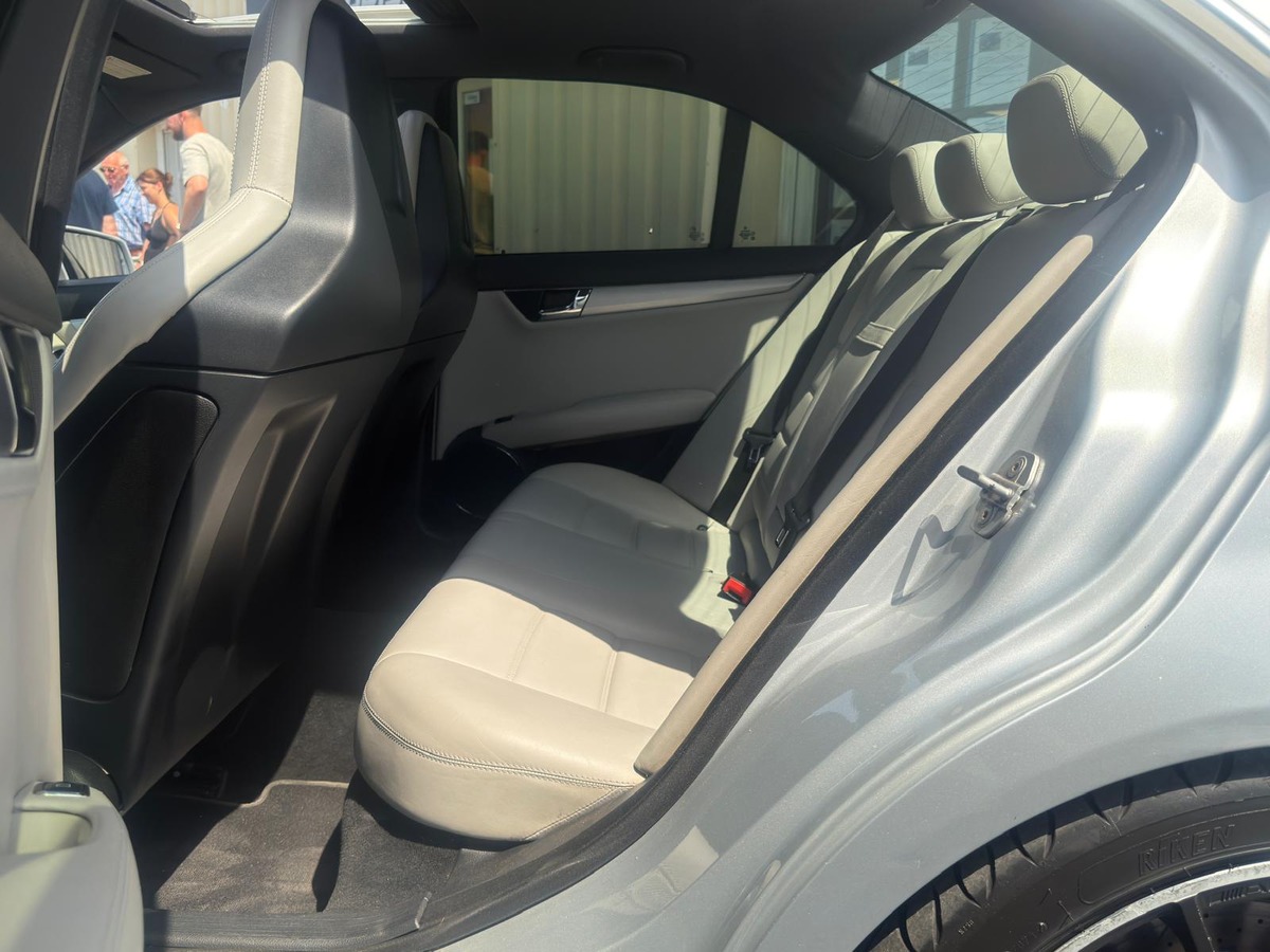 MERCEDES CLASSE C 63 AMG  Pack PP
