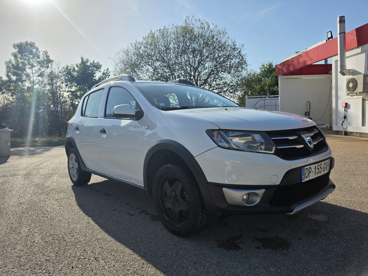 Dacia Sandero Stepway 0.9 TCE PRESTIGE - Garantie 12 Mois -