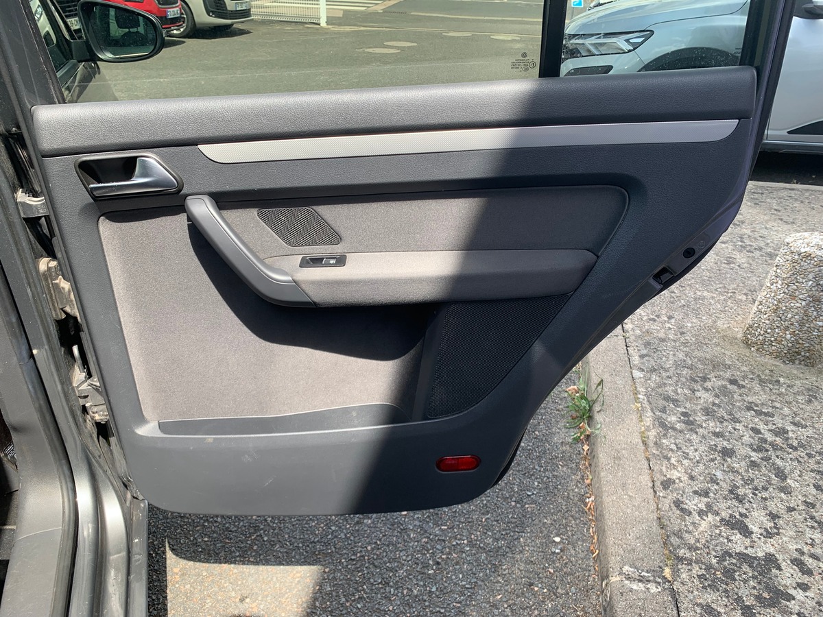 Volkswagen Touran 105 | Match | 7 Places | GPS | Régulateur vitesse | Bluetooth | Toit panoramique