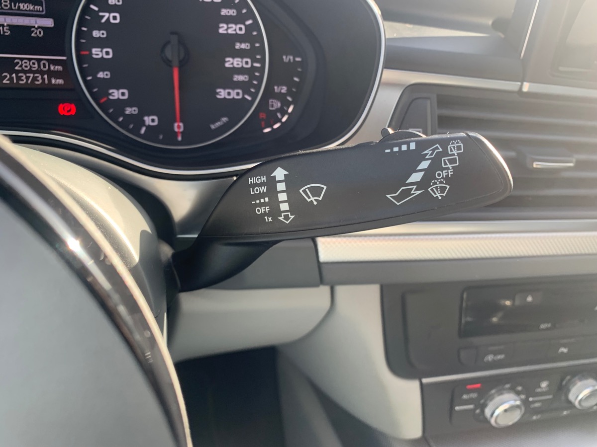 Audi A6 Avant 204 ch | V6 | Radar de stationnement avant arriére | Régulateur vitesse | GPS | Cuir