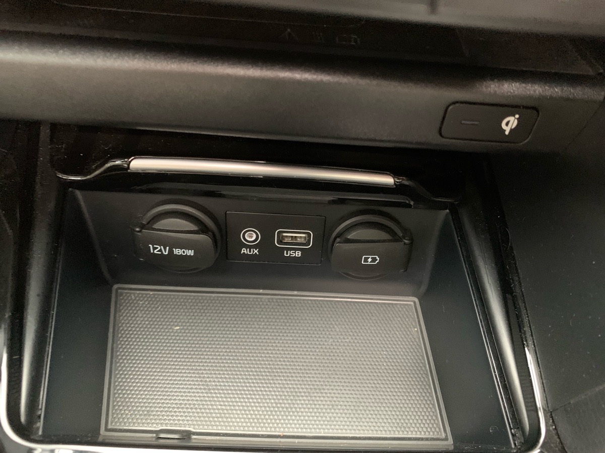 Kia ProCeed 140 ch | GT LINE PREMIUM | Caméra recul | Toit ouvrant | Démarrage sans clé | Phares LED