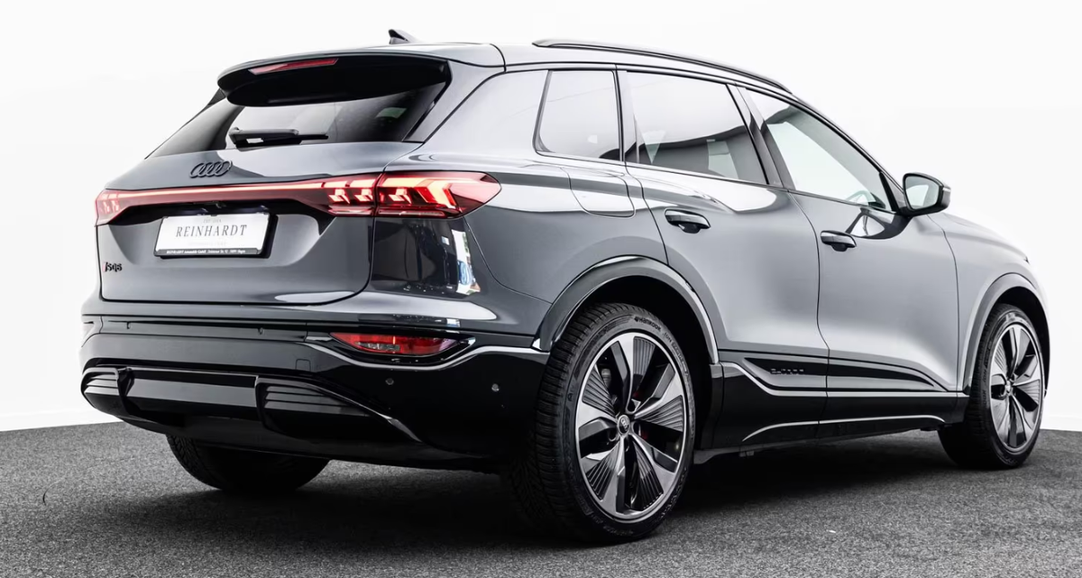 Audi SQ6 SQ6 e-tron 489ch quattro Edition One