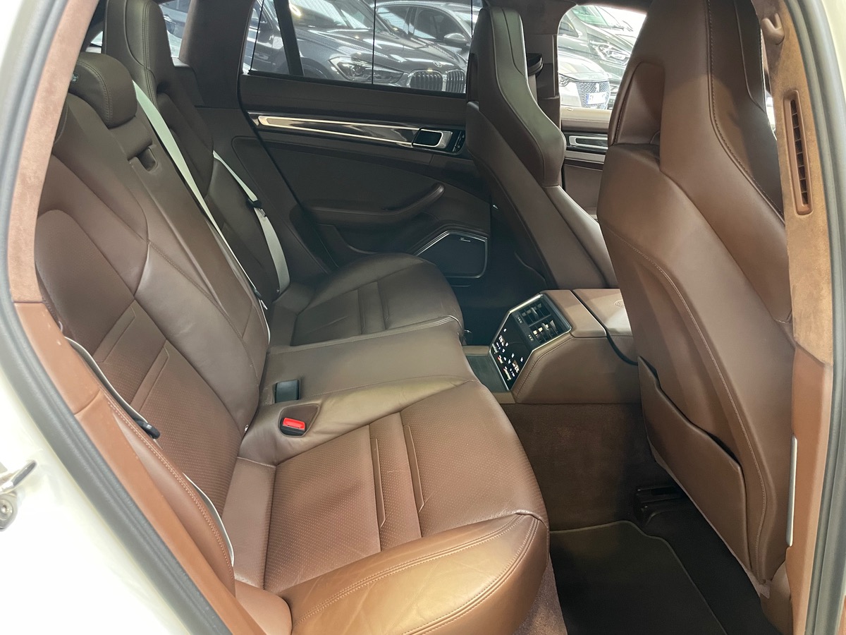 Porsche Panamera Spt Turismo TURBO S 680 FULL OPTIONS j