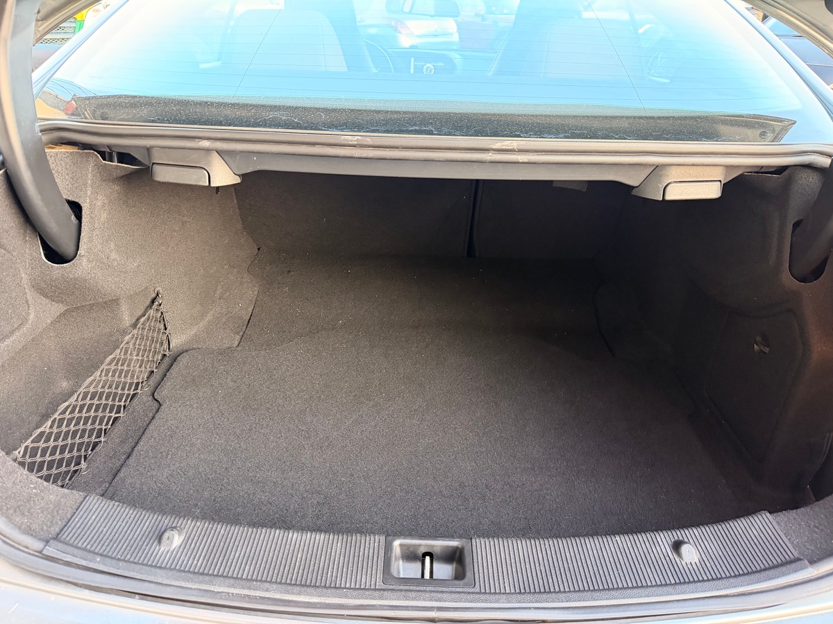 Mercedes-Benz Classe E (207) Avantgarde Phase 2 Coupé 220 CDi 2.1 CDI 7G-TRONIC 163 cv - Boîte auto