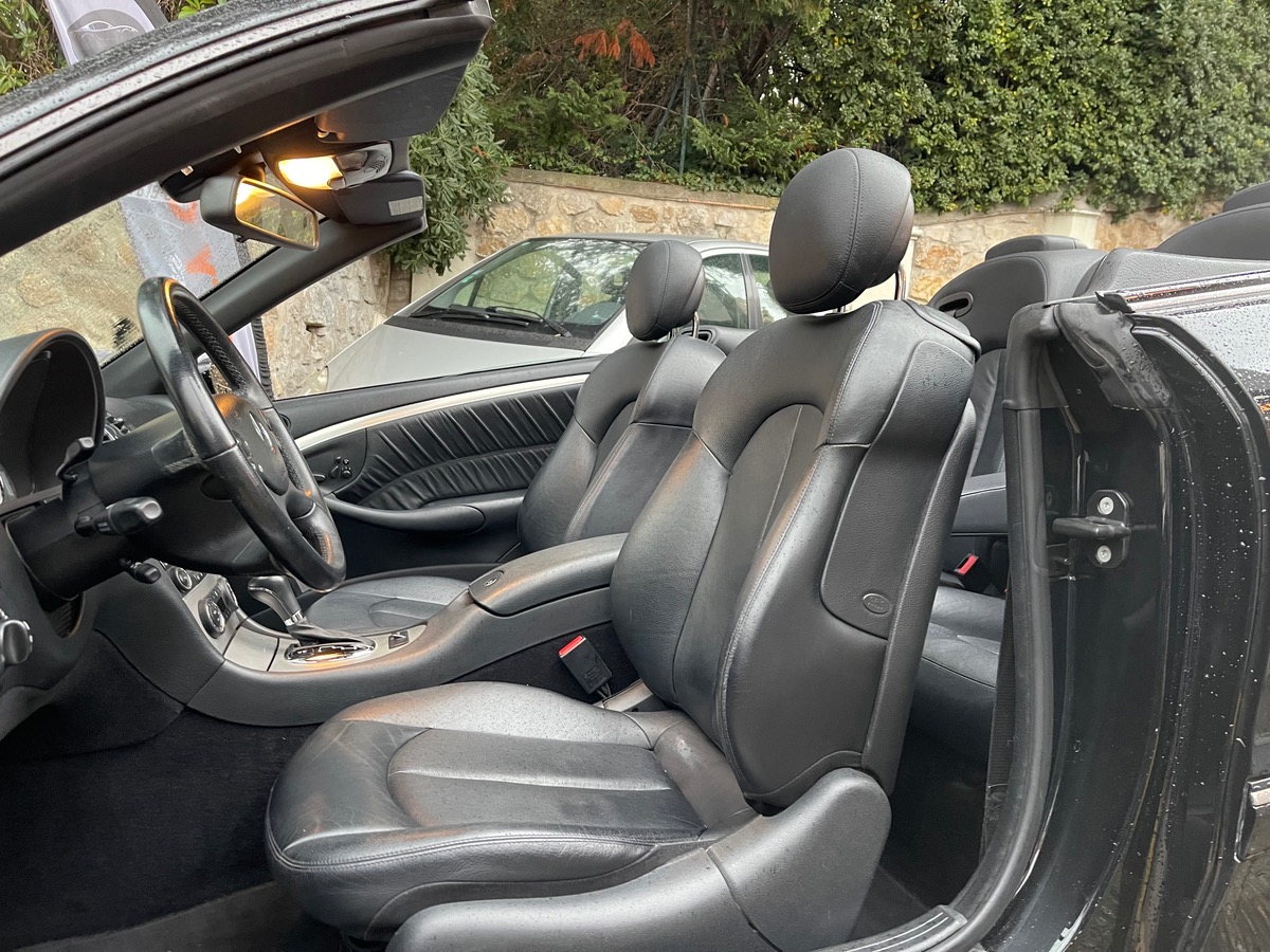 Mercedes Benz CLK Cabriolet 320 CDI 3.0 V6 224 CV / Avant Garde / Intérieur Cuir / GPS / Radar