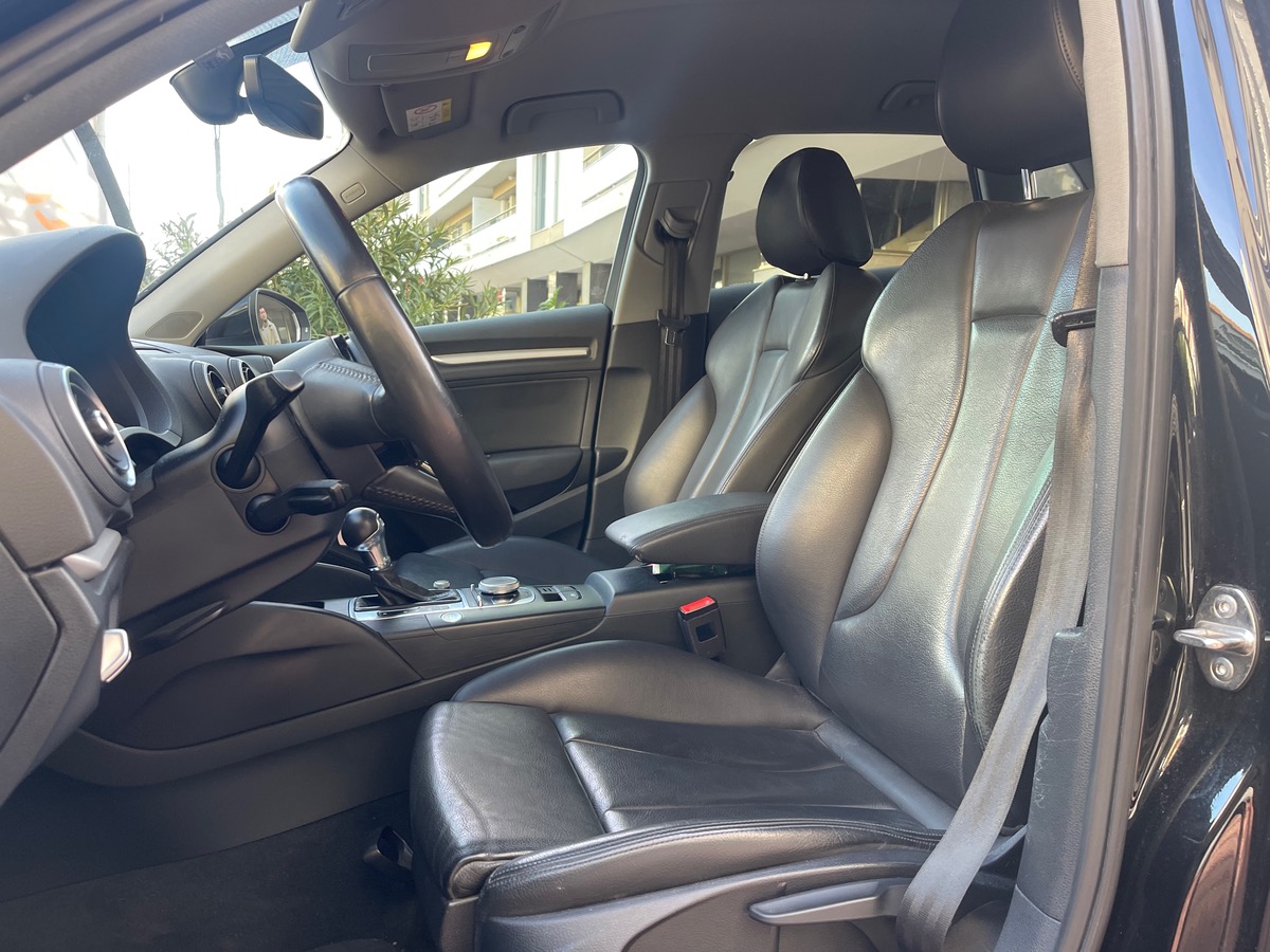 Audi A3 e-tron / Phase 2 /Virtual Cockpit / CarPlay