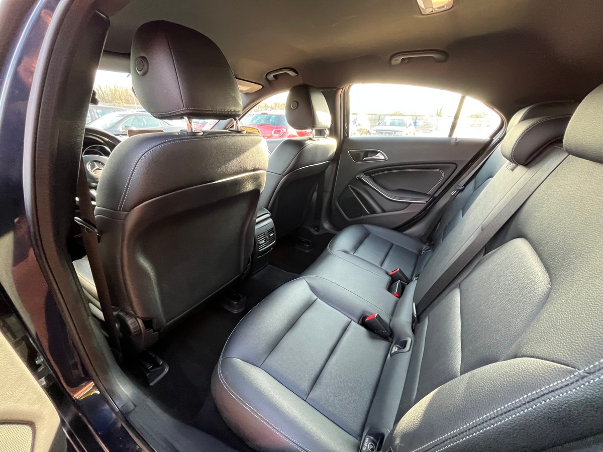 Mercedes-Benz Classe A Phase 2 180 d 7G-DCT 110 Boîte automatique