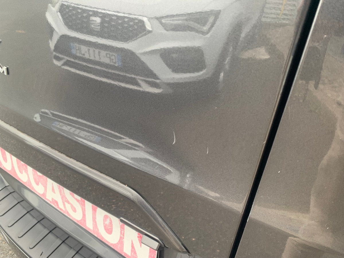 Ford TRANSIT CUSTOM 130 ch | L1H1 Trend Business | 3 Places | Caméra recul | Attelage | Roue secours