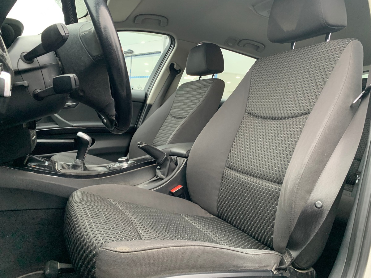 Bmw Série 3 Touring 184 ch | GPS | Radar de recul | Climatisation Auto | Jantes Alu 17"| Attelage